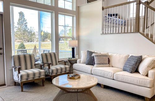 Cedar Neck House | Marlin Chase - 30266 Kona Dr