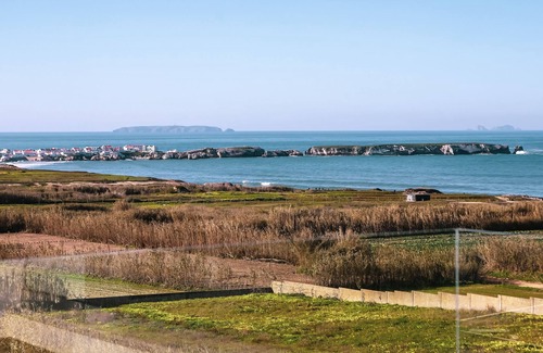 Peniche Apartment | Marlin house V beautiful ocean view, welcoming environment & relaxing place