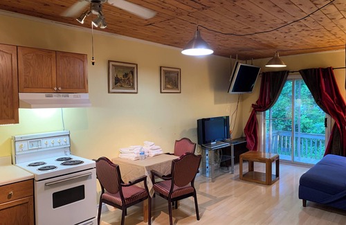 Marmora Apartment | Marmora and Lake Inn Apartment