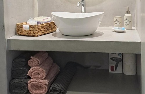 Aigialeia Apartment | Maro Sweet Home