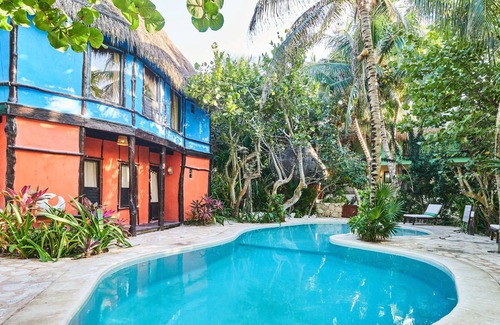 Zona Hotelera Villa | Marrakech Beachfront Villa | Tulum | Ocean View | Colorfully Design, Restaurant & Shared Pool