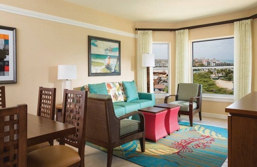 Palm Beach Hotel | Marriott Aruba Surf Club