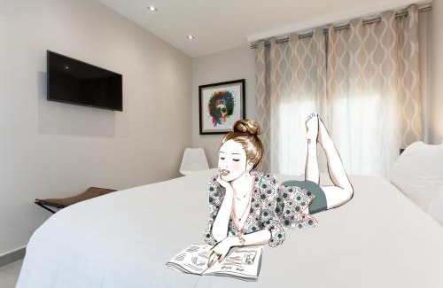 Cannes City Centre Apartment | Marriott- Croisette: Superb 3 bedrooms/3 baths