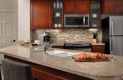 Desert Ridge Resort | Marriott Resort in Desert Ridge - Barrett Jackson