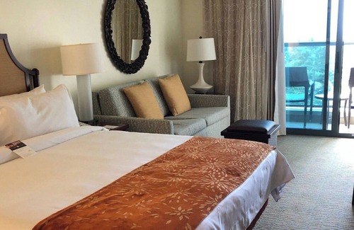 Ko Olina Resort | Marriott's Ko Olina Beach Club - Guest Room (Studio) Ocean View Penthouse