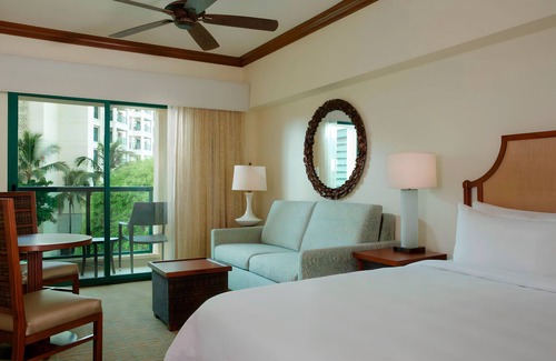 Ko Olina Resort | Marriott's Ko Olina Beach Club Studio - Many Dates Available!