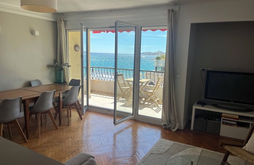 Le Pharo Apartment | Marseille apartment facing the catalan beach with superb sea view