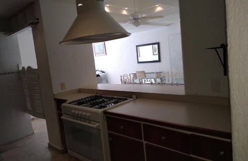 Farallon Apartment | MARSELLA DEPTO 2