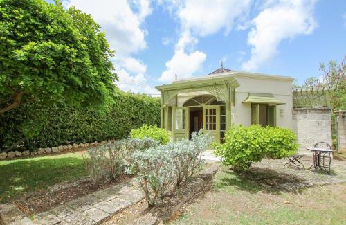 Weston House | Marsh Mellow South Cottage by Bluescape