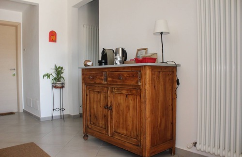Capannori Apartment | Marta Sul Melo - Studio Apartment Fuoco