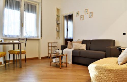 Gioia Apartment | Martesana Studio Flat close to Yellow Metro