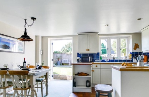 Holworth House | Martie Cottage in Dorchester