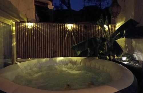 Martigues House | MARTIGUES Adorable petite guest house