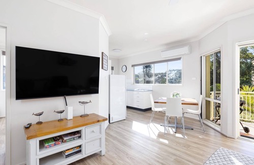 Nelson Bay Apartment | Marty s Little Beach No 9