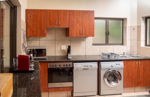 Umdoni House | Marula Mews - Selborne Golf Estate