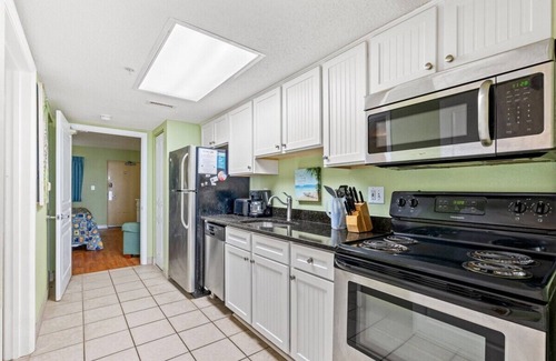 Crescent Beach Apartment | Marvelous 1-bedroom apartment in North Myrtle Beach