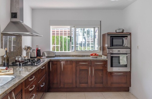 Benicassim Villa | Marvelous 7-bedroom villa with WiFi in Benicasim