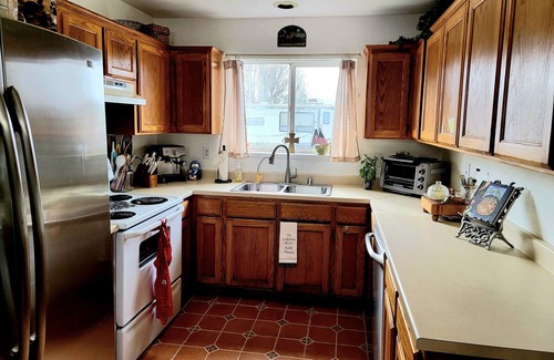 Bertsch-Oceanview Cottage | Marvelous cottage with Hot Tub in Crescent City