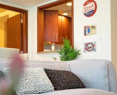 Jumeirah Lake Towers Apartment | marvelous lake-skyline view apt