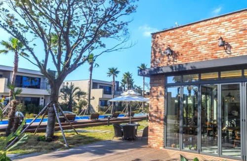 Jongdal-ri Villa | Marvillrick Spa & Poolvilla
