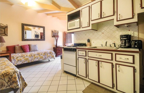 Simpson Bay Hotel | Mary's Boon Beach Resort & Spa