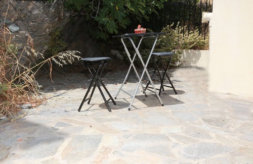 Plomari House | Mary s Villas a relaxing house with perfect view of city and sea