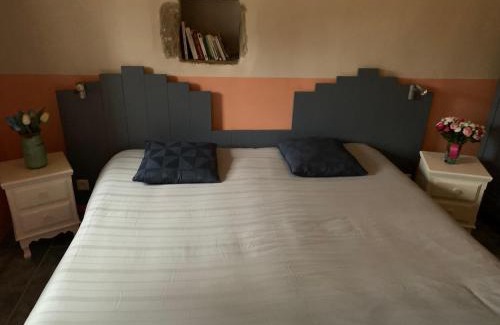 Promilhanes Bed & Breakfast | Mas d'Ambayrac chambres d'hôtes "La Caselle"