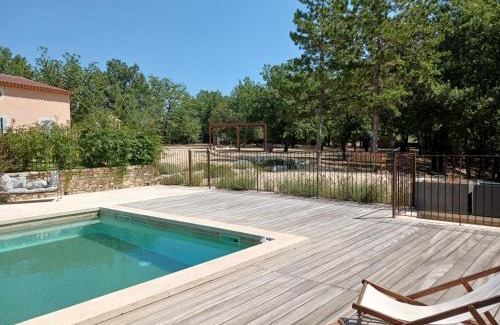 Roussillon House | Mas de la Chêneraie Blanche, Maison de vacances avec piscine en Luberon