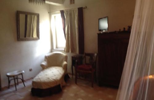 Violes House | Mas des Armouriers