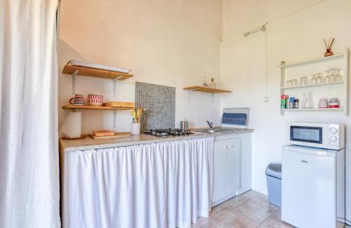 Saintes-Maries-de-la-Mer House | Mas des Cypres-Ensemble de 4 Mazets
