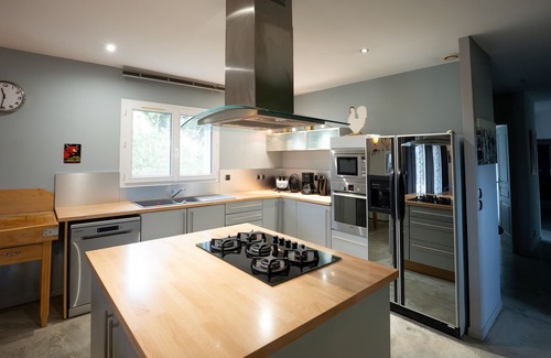 Saint-Laurent-d'Aigouze House | Mas en Camargue Avec Piscine, 8 Personnes