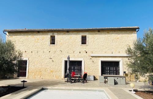 Beaucaire House | Mas Guiraud, Le Gaspardoux