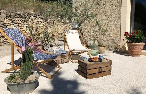 Venterol Apartment | Mas provençal La Serallère au coeur des oliviers