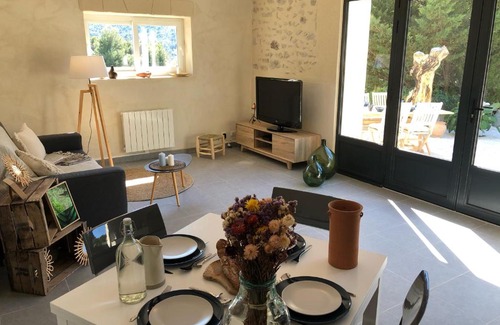 Venterol Apartment | Mas provençal La Serallère au coeur des oliviers