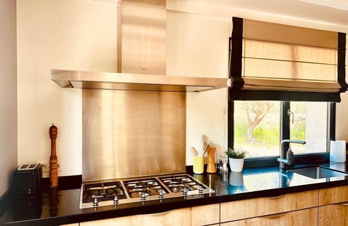 Villevieille Villa | Mas renovated with 6 bedrooms and 4 bathrooms and a heated swimming pool