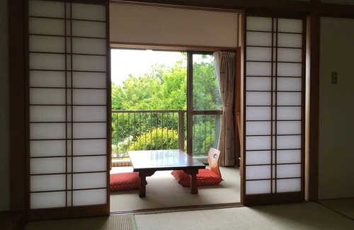 Futo House | Masaya Villa Omuro 103 nestled at the foot of Mt/Ito Shizuoka