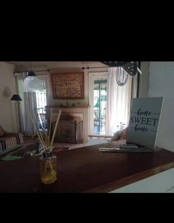 Ingeniero Maschwitz Apartment | MASCHWITZ , verde y luz