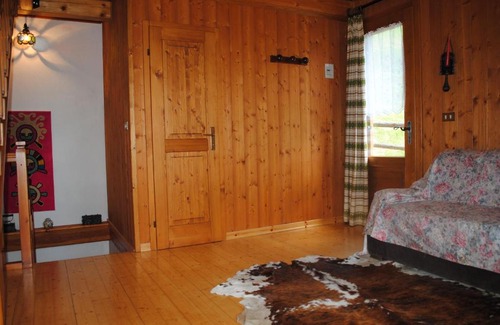 Rabbi Ski Chalet | Maset en Cavalar