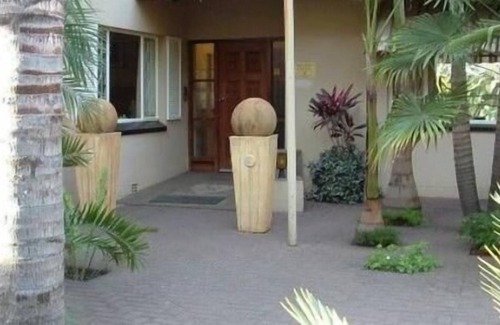 Rustenburg House | Masibambane Guest House
