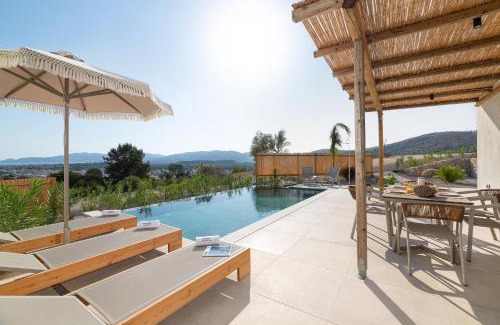 Archangelos Villa | Massari Hills Luxury Living