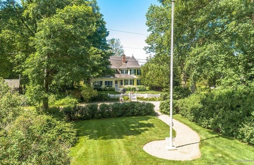Islesboro House | MASSIVE Oceanfront Dark Harbor Home on ISLESBORO