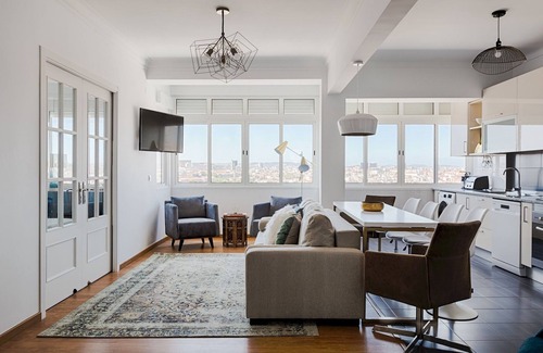 Alfama Apartment | Master Deco Gem in Graça