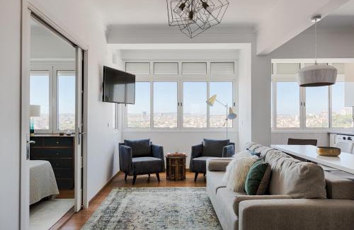 Alfama Apartment | Master Deco Gem in Graça