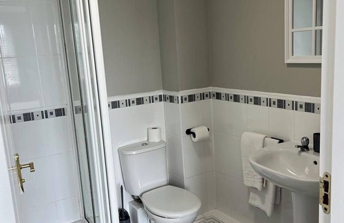 Thornaby On Tees House | Master Lodge
