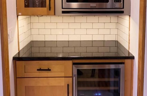 Evans House | MASTERS🏌️‍♂️Hot Tub⛳️GameRoom🏌️‍♂️Backyard