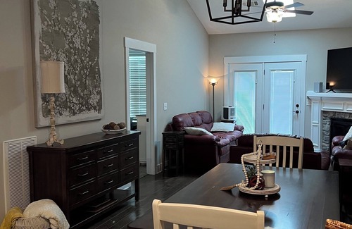 North Augusta Condo | Masters Luxury Housing! Beautiful condo in North Augusta. 8 miles to tournament
