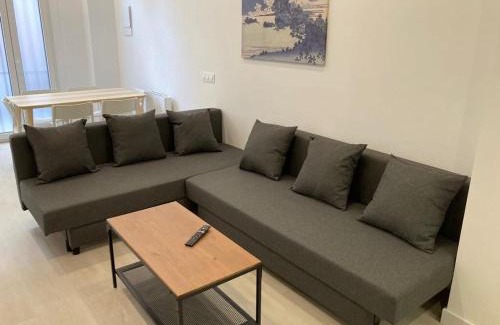 Arganzuela Apartment | Matadero Apartments 1