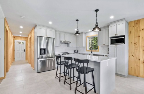 Saint-Michel-des-Saints Ski Chalet | Matawinie cottage near Lac Taureau and ATV/snowmobile trail!