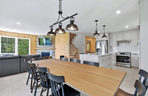 Saint-Michel-des-Saints Ski Chalet | Matawinie cottage near Lac Taureau and ATV/snowmobile trail!