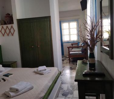 Mikri Vigla House | Matina's Family